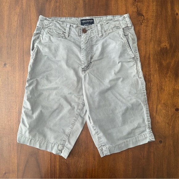 American Eagle Mens Chino Shorts 28 Grey Next Level Flex Longer Length 11.5" - Picture 1 of 8